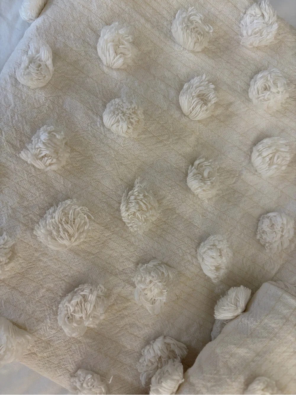 Set of 2/West Elm Candlewick 100% Cotton Pillow Covers size 20x20/